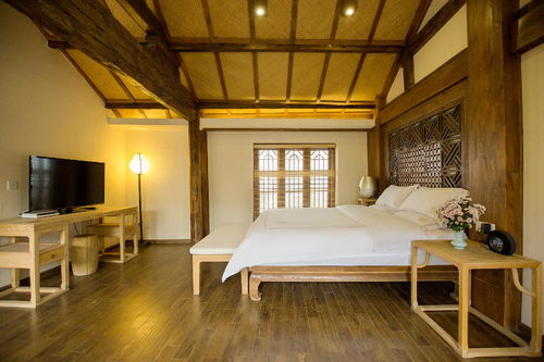 麗江半溪草堂客棧